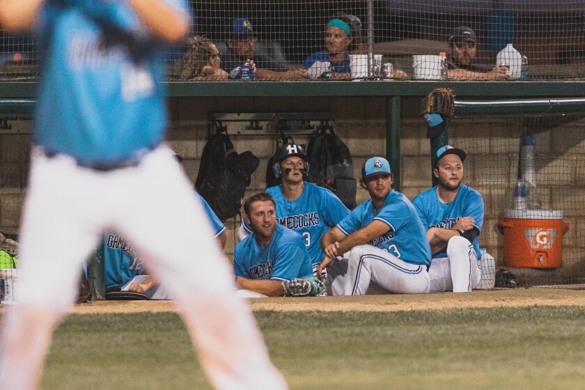 8-5-22StateAmateurBaseballDimock-EmeryvHartford-Humboldt-24.jpg