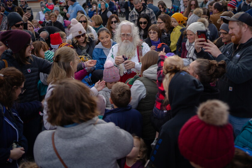 Local Santa's Photos: Santa Claus appears downtown for Here Comes Santa Claus event ...