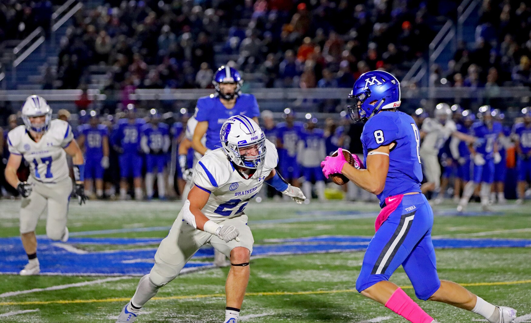 Brainerd Football vs Minnetonka (12).jpg