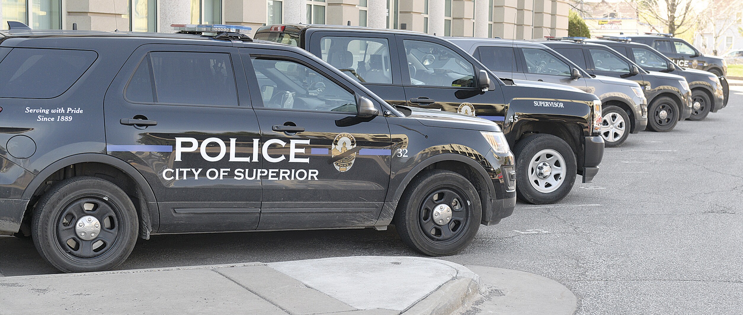DoorDash driver who was Tased in Superior files suit against officers DoorDash driver who was Tased in Superior files suit against officers