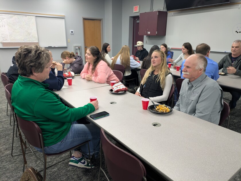 NLS, mahasiswa MACCRAY melihat tindakan pemerintah daerah NLS, mahasiswa MACCRAY melihat tindakan pemerintah daerah