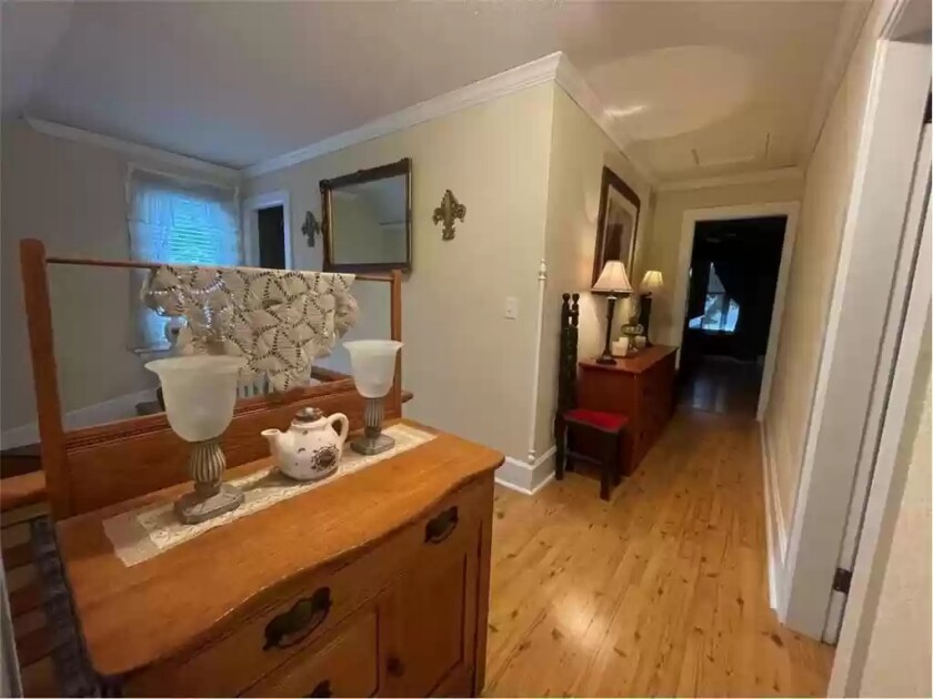 St.-Charles-Upstairs.jpg