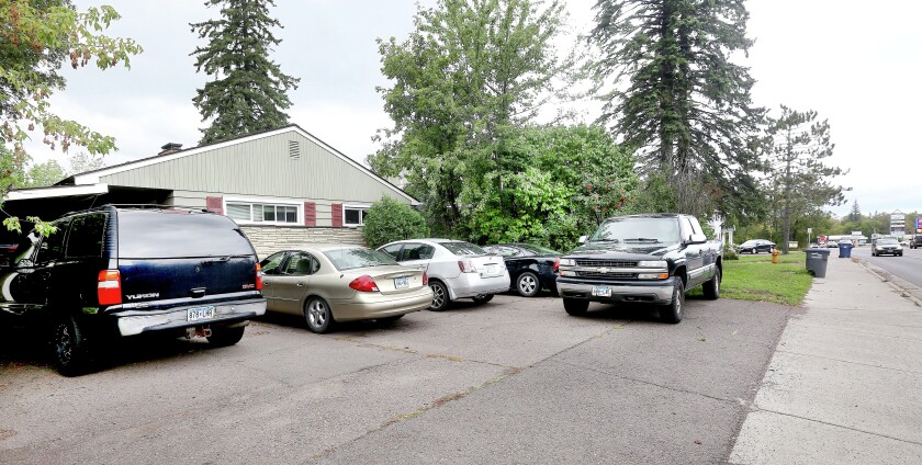 2853291+kingFRONTYARD0929c3.jpg