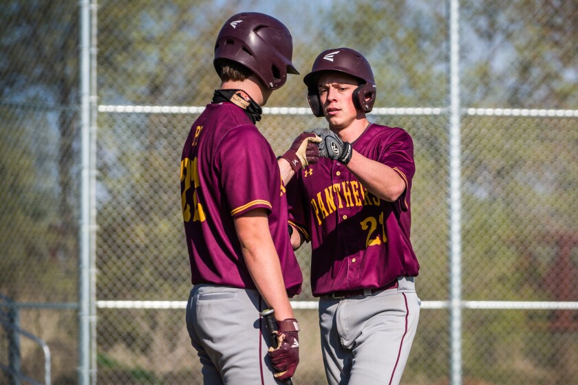 042821-PINE-ISLAND-LAKE-CITY-BASEBALL-00177.jpg