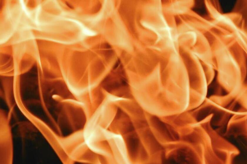 3003680+fire.jpg