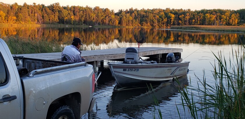 Daris loading boat.jpg