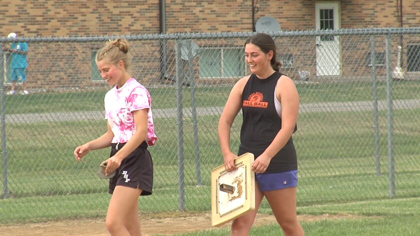 PHOTO- DGF Softball