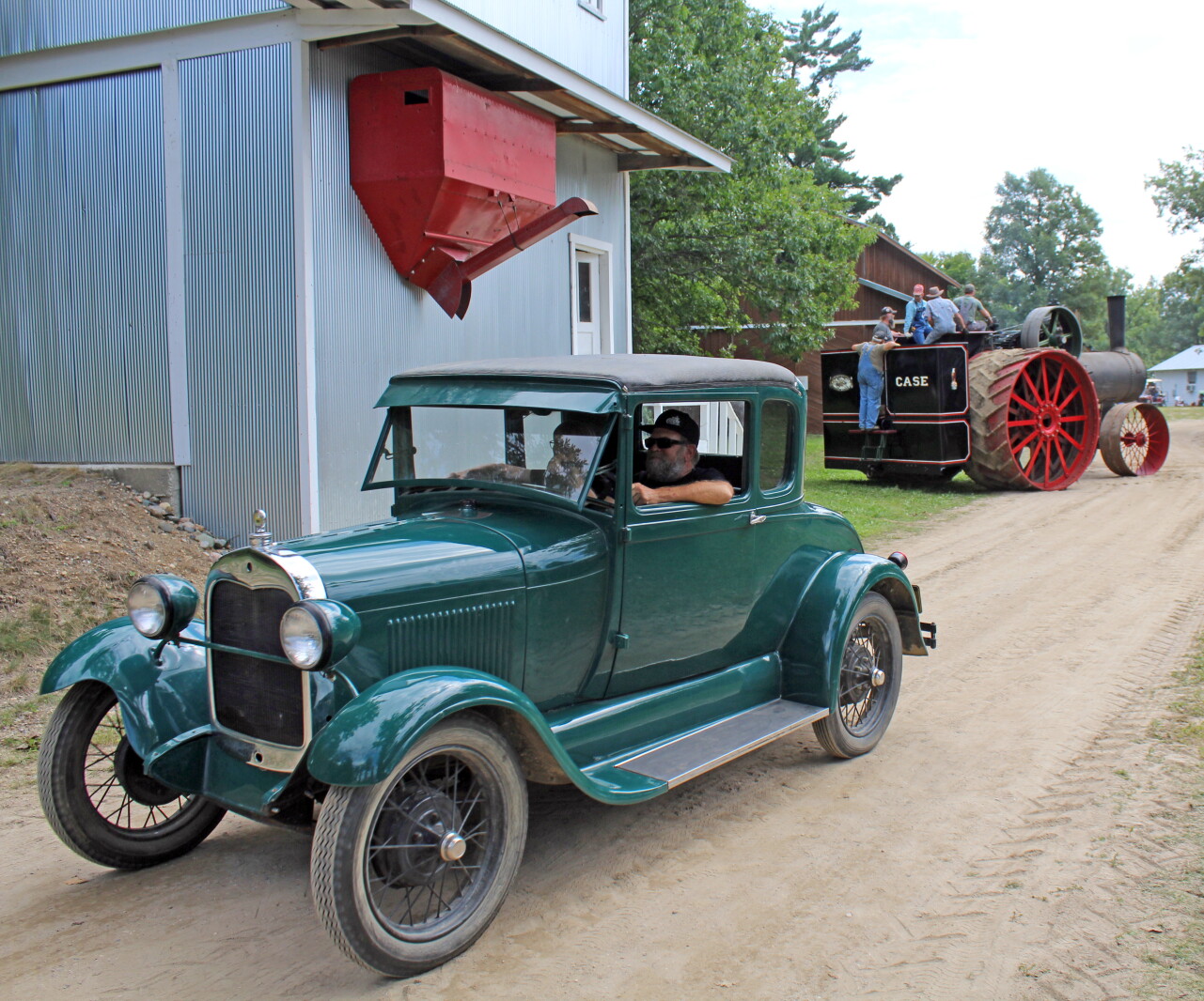 Itasca pioneer farmers show marks 50 years