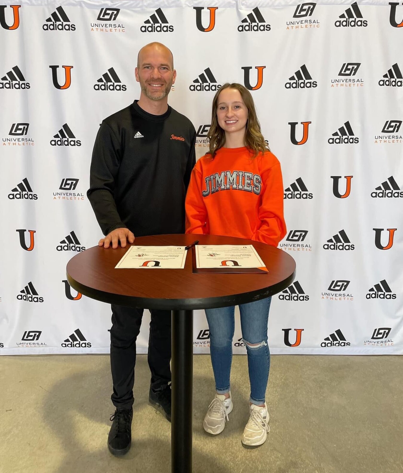 Allison Thomas staying close to home, playing for Jimmies next year ...