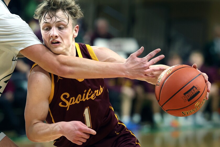 Tommies hold on, punch their ticket to the state Class B tournament ...