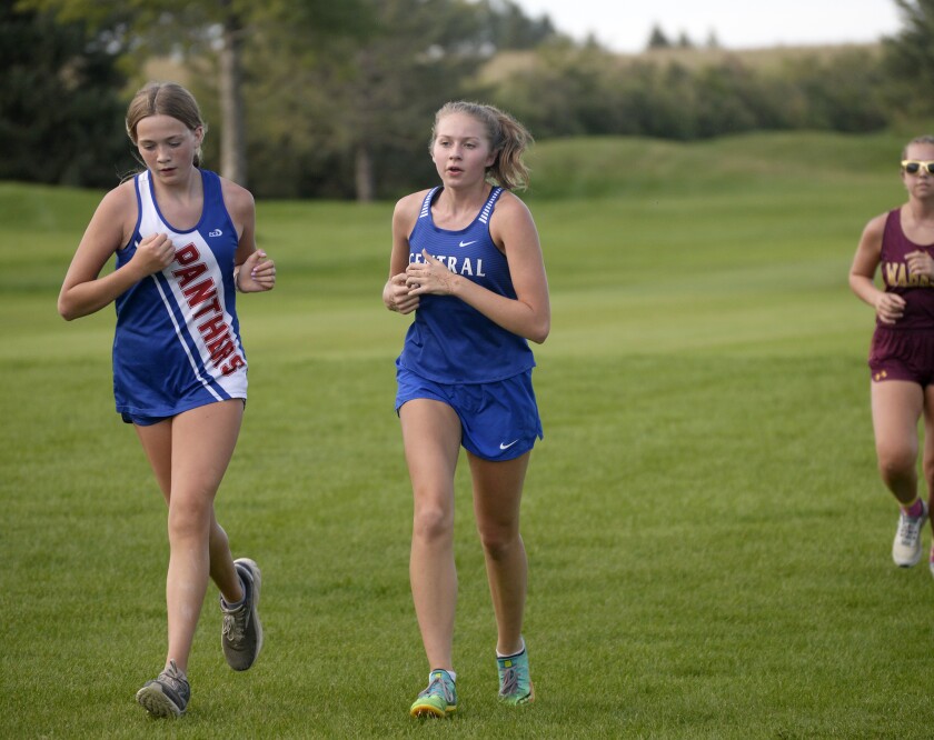 092222.S.WCT.BLUEJAYS.CROSSCOUNTRY.BROUWER.jpg