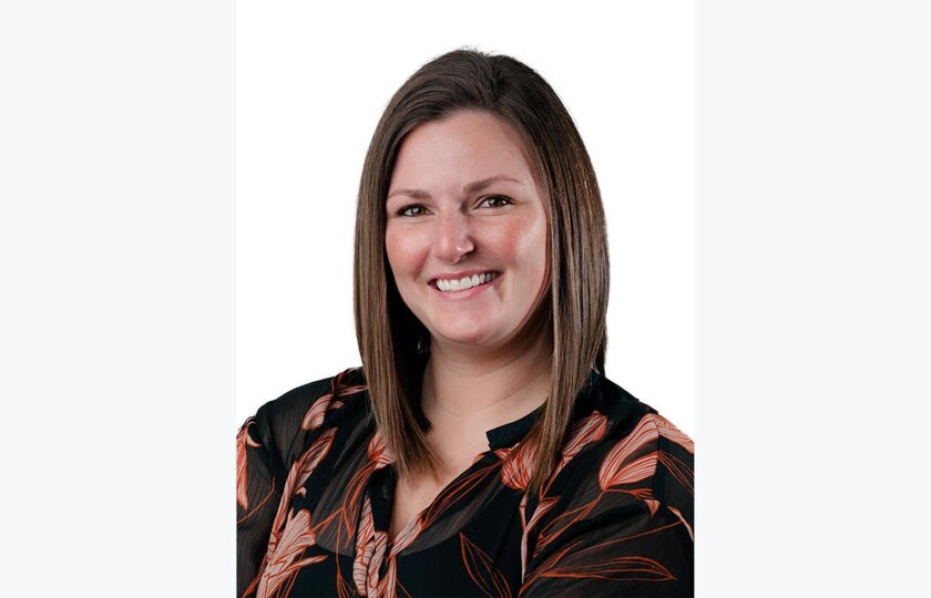 Erin Echternach WEB.jpg