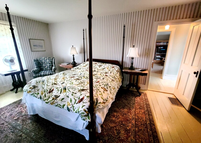 bedroom Historic Scott House.jpg