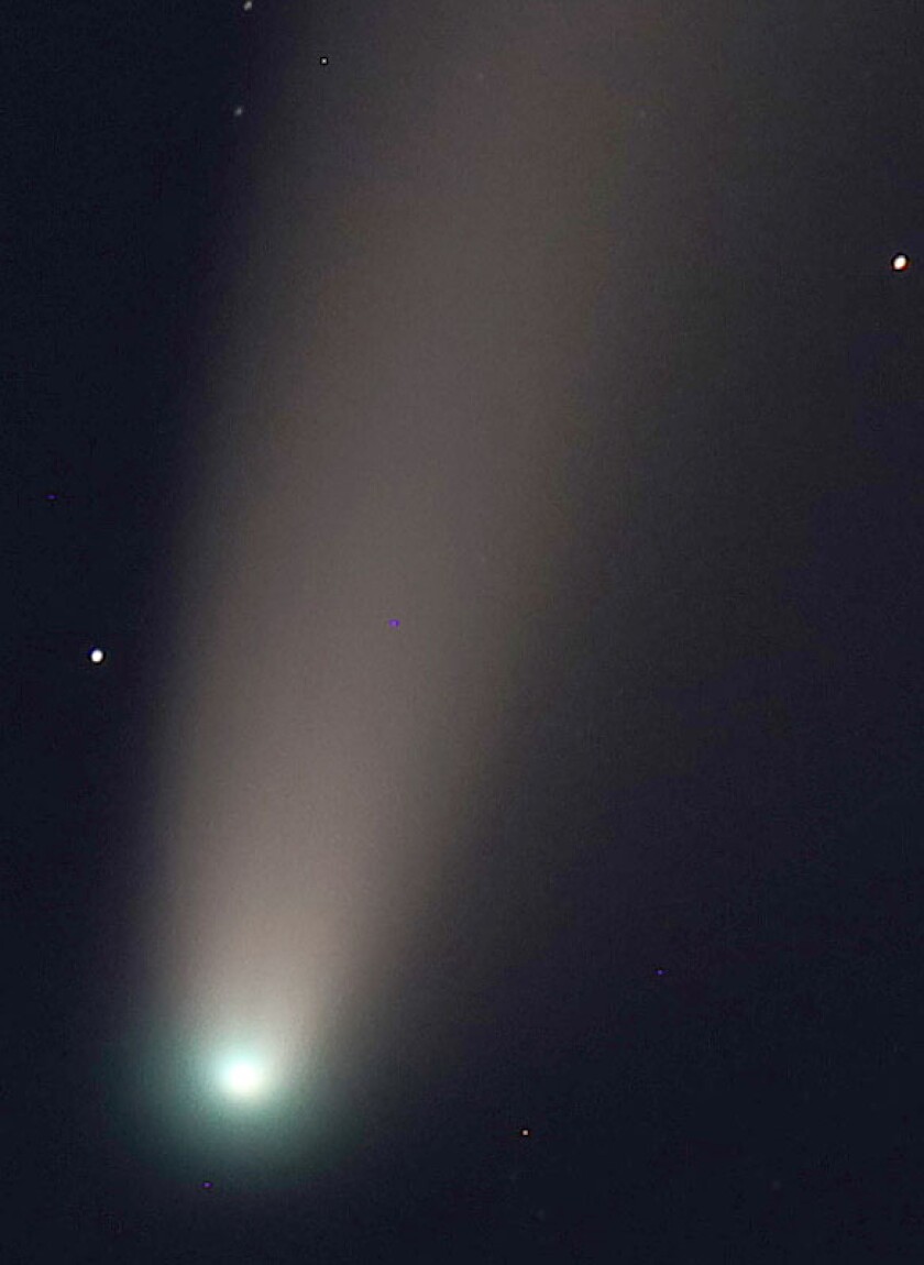 NEOWISE coma part tail 600mm July 16 2020 B better.jpg