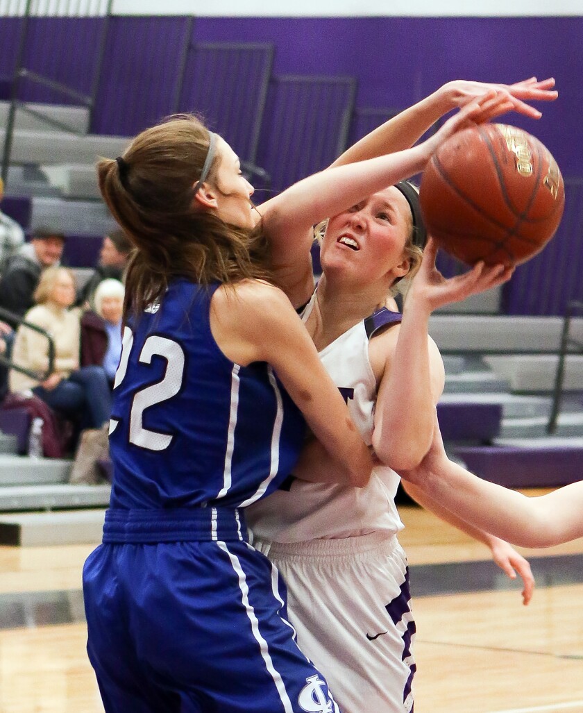 010220.S.PJ.WoodCity_CloqvCambridgegirls_2.jpg