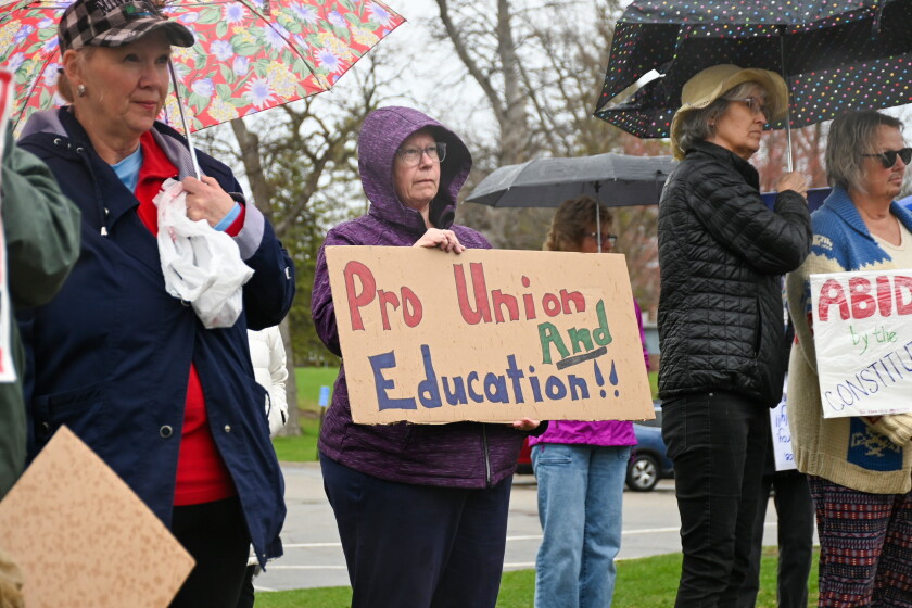 Working Class Rally Rally in Detroit Lakes calls for a fair economy for working families ...