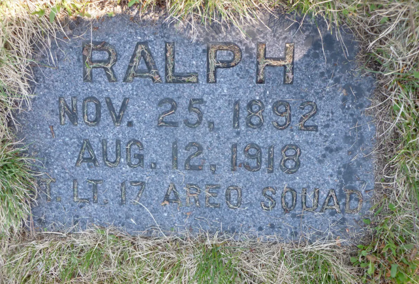 Ralph Gracie Gravestone.png