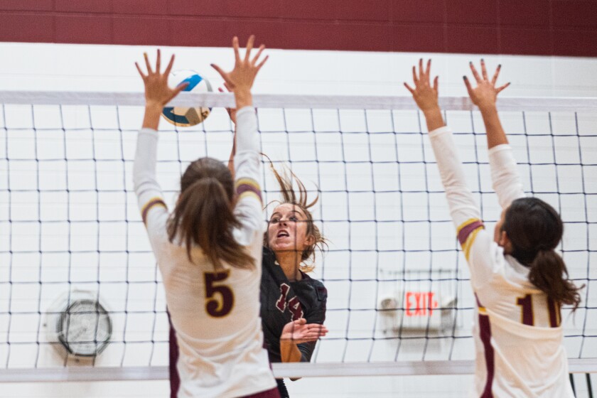 9-15-22PrepVolleyballCorsica-StickneyvsEthan-36.jpg