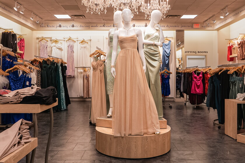 Business Buzz: Windsor Fashions opens at West Acres, and more business news - InForum | Fargo, Moorhead and West Fargo news, weather and sports Business Buzz: Windsor Fashions opens at West Acres, and more business news - InForum | Fargo, Moorhead and West Fargo news, weather and sports