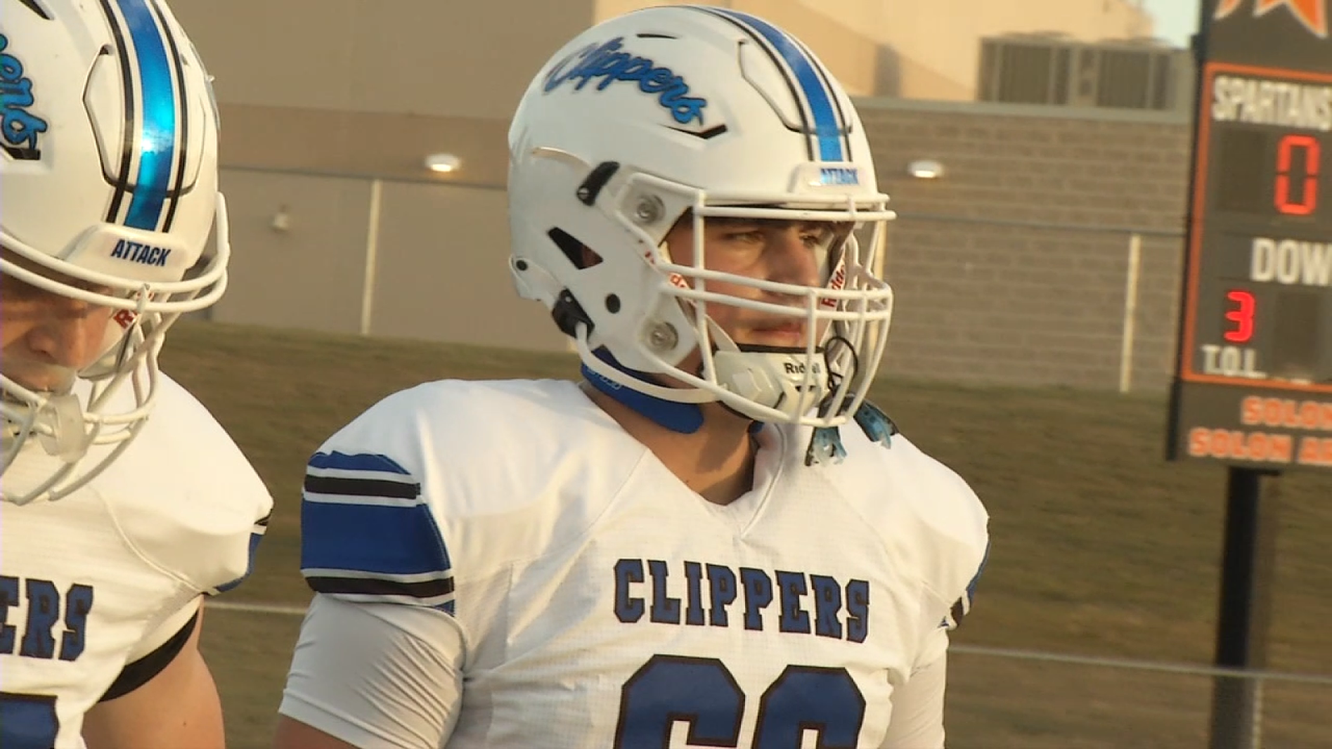 Bison Defensive Rings Bison football grabs 2025 commitment from Iowa prep defensive lineman ...