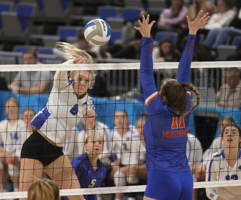 111922.s.ff.ND.VB.WFSheyenne