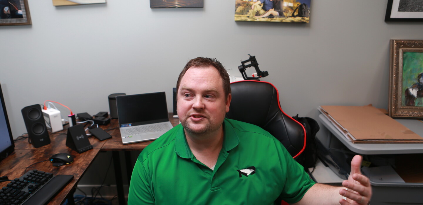 Grand Forks man creates NFTs to combat his bipolar disorder – Grand Forks Herald Grand Forks man creates NFTs to combat his bipolar disorder – Grand Forks Herald