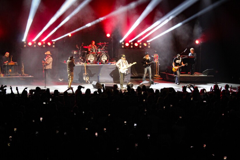 Hank Williams Jr. wide shot.jpg