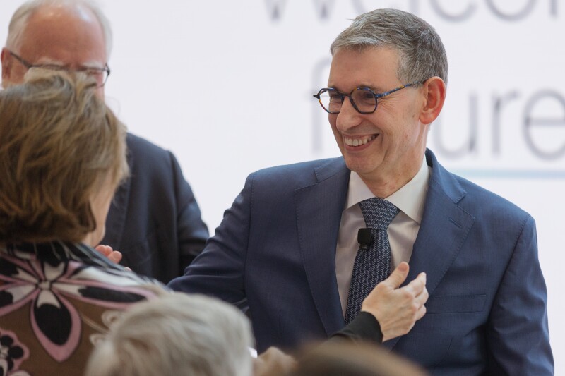 At summit, Mayo Clinic CEO talks AI, campus expansion and retaining staff