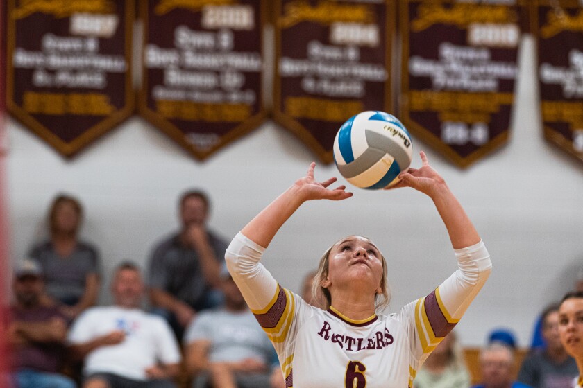 9-15-22PrepVolleyballCorsica-StickneyvsEthan-27.jpg
