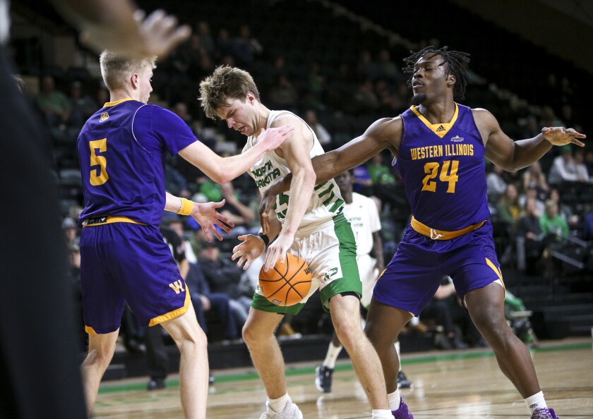 011422 S GFH UNDMBB TrentonMassner PaulBruns GeorgeDixon01.jpg