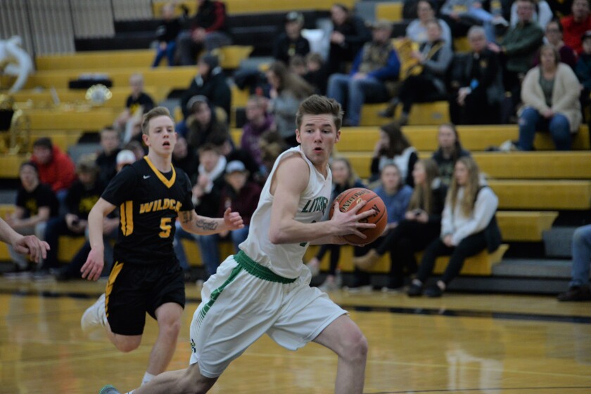 Litchfield's Alex Gruenke checks for a defender on a breakaway in Thursday's game against New London-Spicer at New London-Spicer High School. Jake Schultz / Tribune