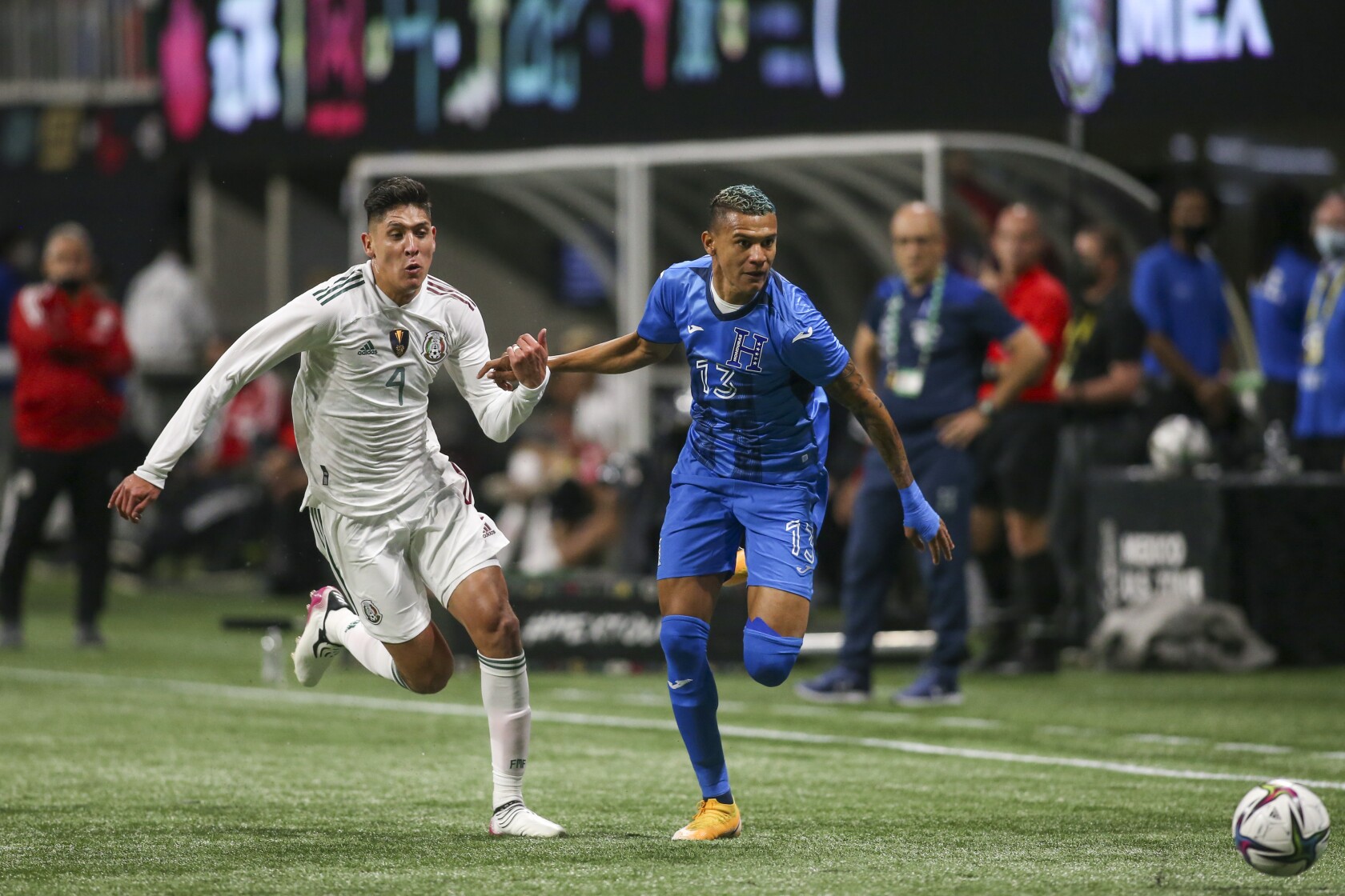 Loons sign Honduran midfielder Kervin Arriaga to two-year contract Loons sign Honduran midfielder Kervin Arriaga to two-year contract