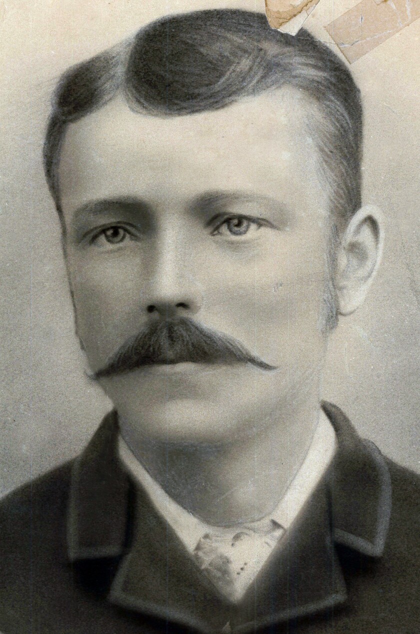 Hastings-Badge-Jacobson.jpg