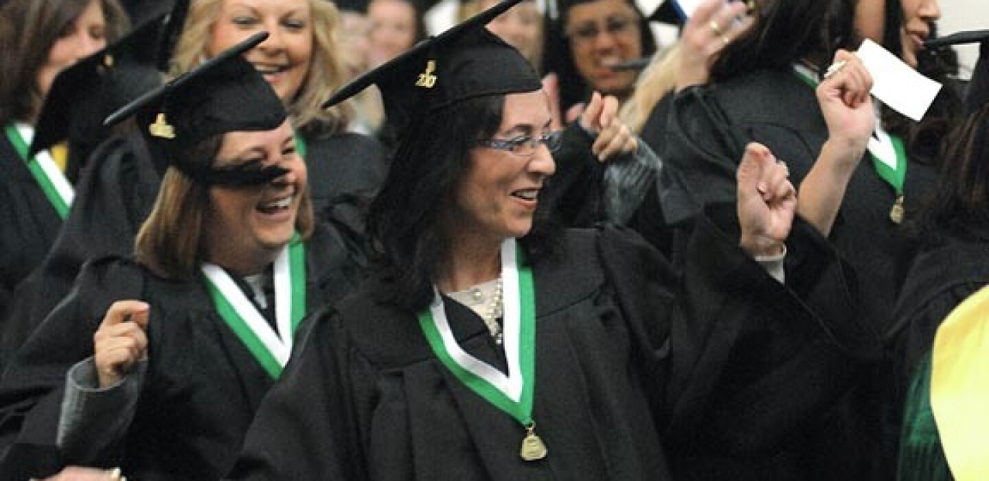 BSU grads practice graduation dance - Bemidji Pioneer | News, weather ...