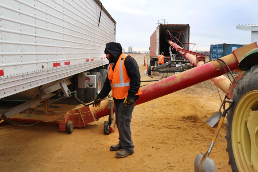 112320.AG.MinotIntermodal02.jpg