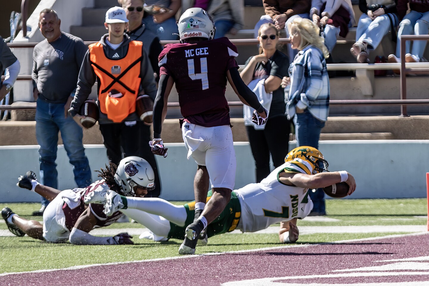 PHOTOS: NDSU WR Zach Mathis thrives in No. 8-ranked Bison victory at ...