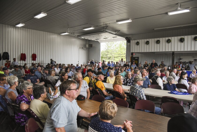 070922.N.BP.Vietnam Memorial 4.jpg