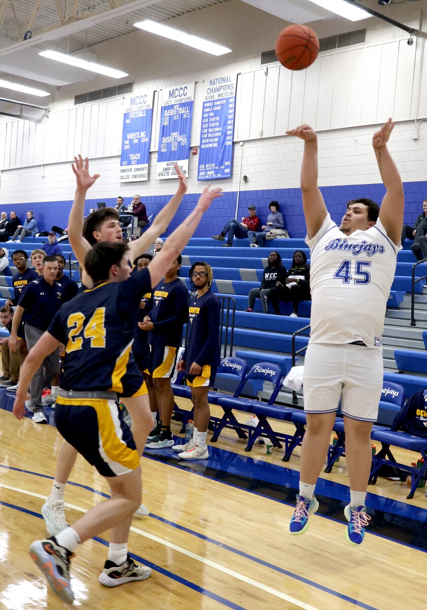 Second half surge leads to Rochester's 70-50 win over Minnesota West ...