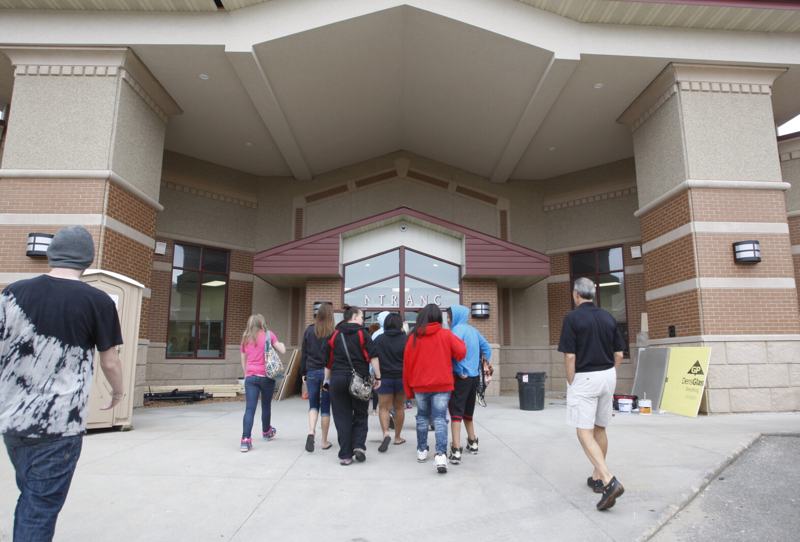 Alternative Learning Center students get look at new school Post