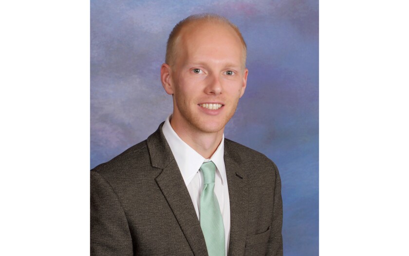ERIC SWANLUND HEADSHOT.jpg