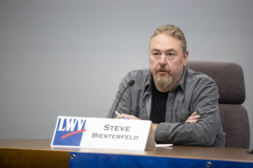 League of Women Voters school board forum 006.jpg
