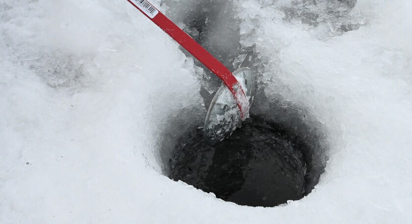011021.N.BD.IceFishingExtravaganza4.jpg