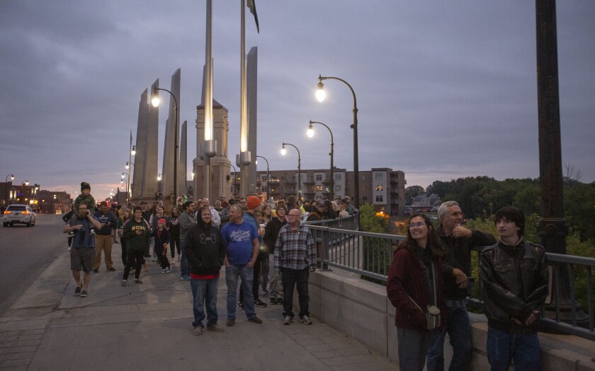 Photos and video: The implosion of Fargo's Lashkowitz High Rise ...