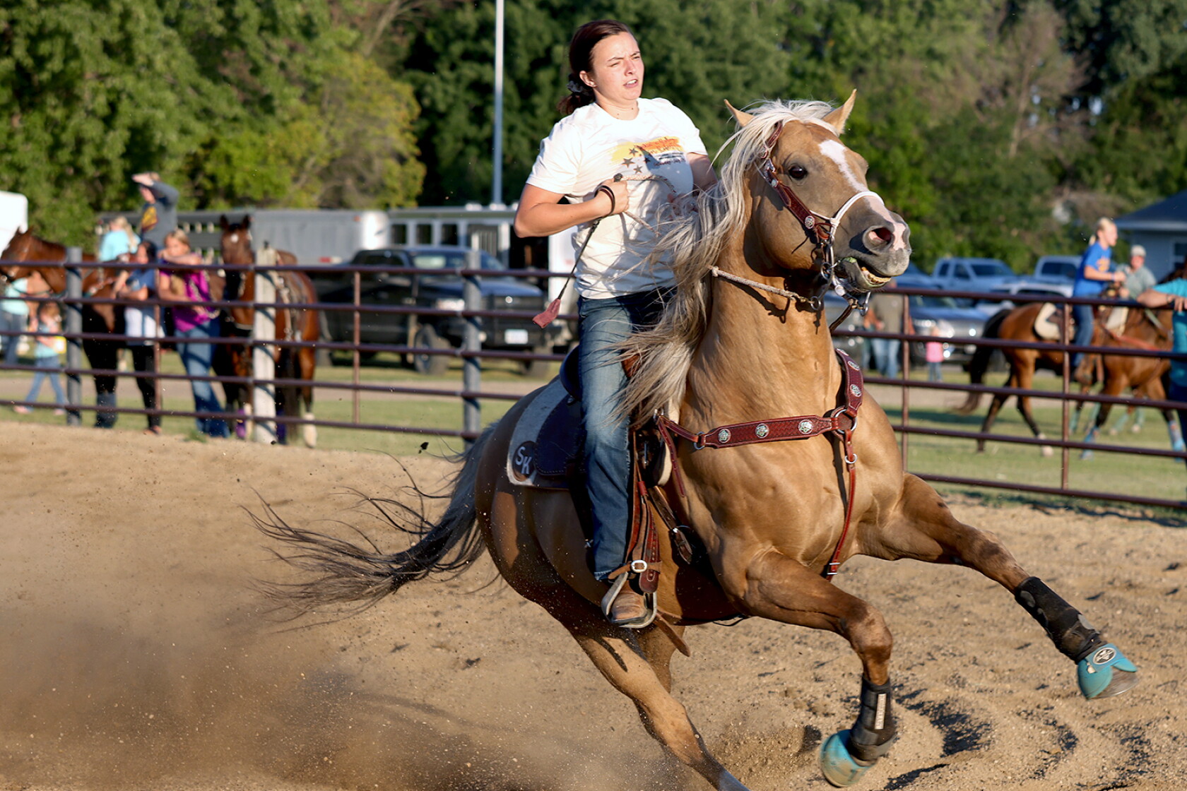 Mn Barrel Racing Horses, riders compete in barrel racing - The Globe | News, weather ...
