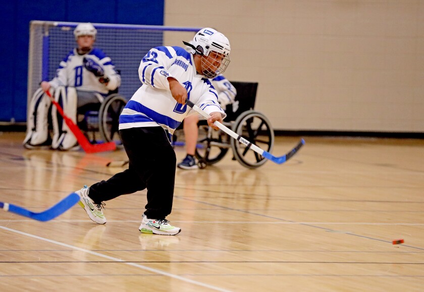 Brainerd floor hockey vs Robins