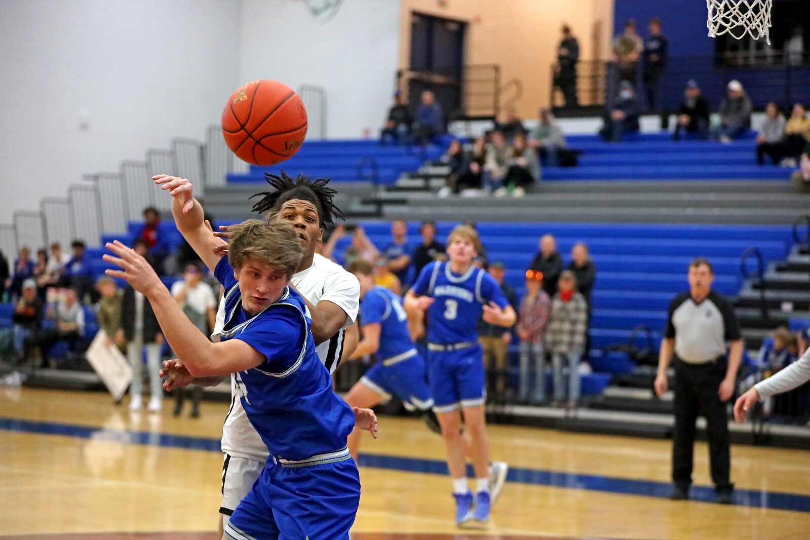 Brainerd boys basketball vs St Cloud Tech 01-21-22 Gallery