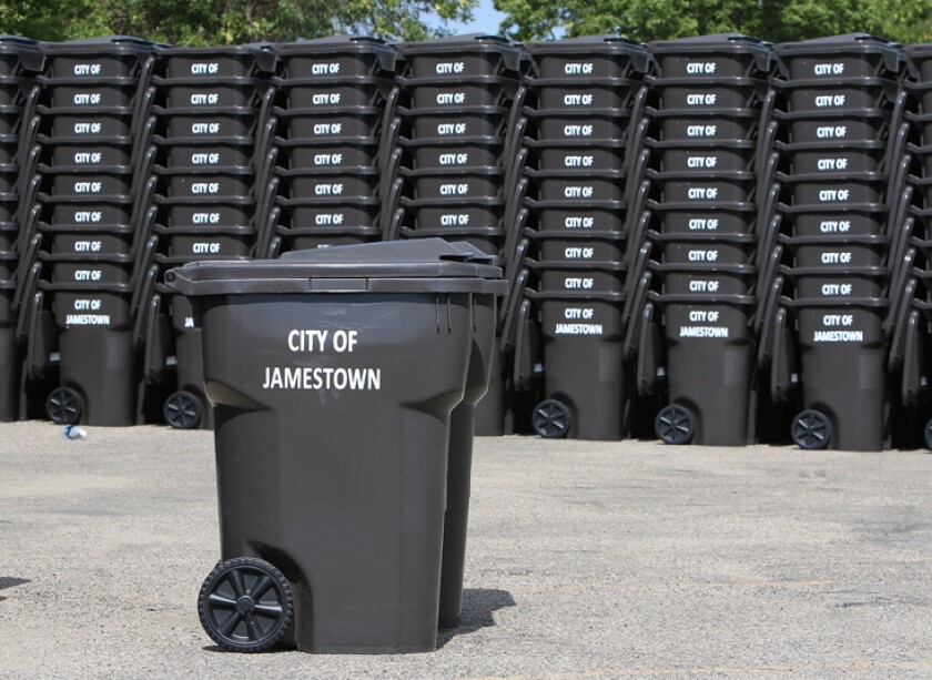 3573364+080917.N.JS_.GarbageCans.jpg