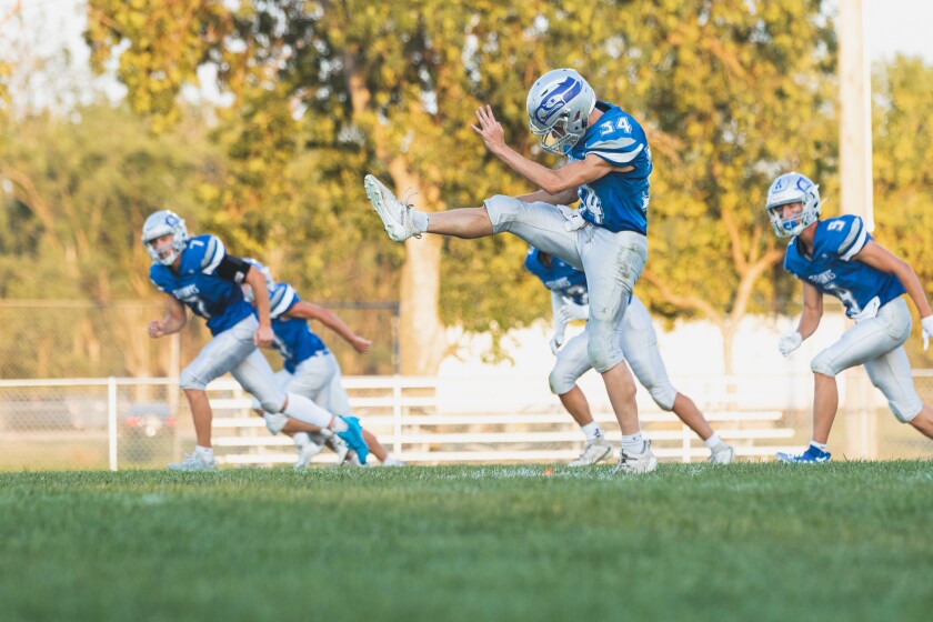 9-2-22PrepFootballClark-Willow LakevsBridgewater-Emery-Ethan-58.jpg