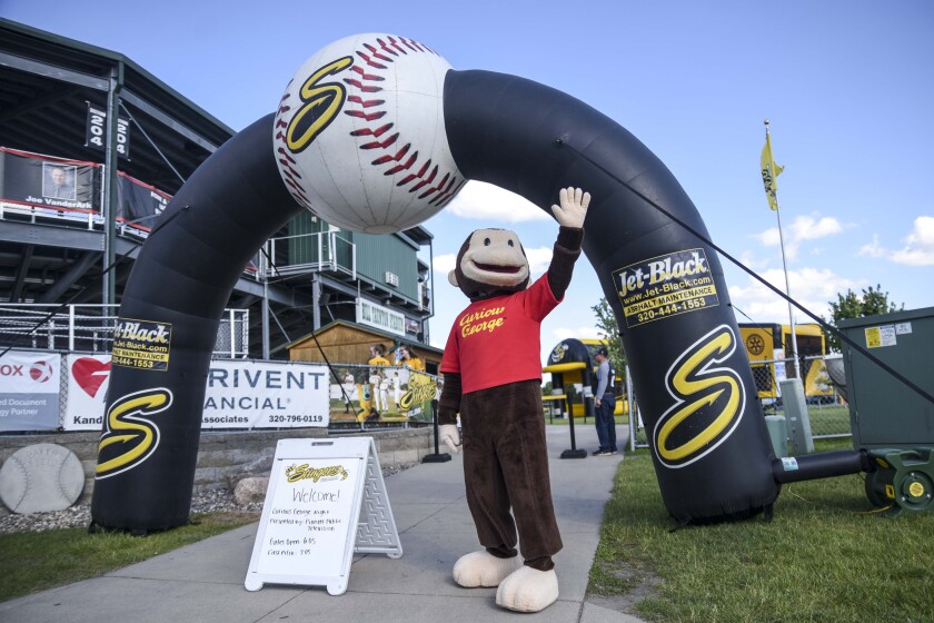 Meeting Curious at Willmar Stingers game West Central Tribune
