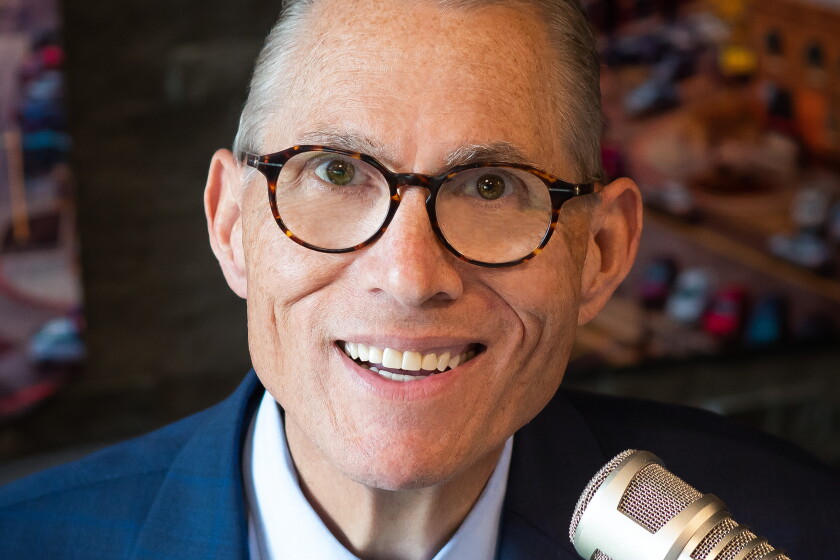 Hennen: Journalism is dead, academia is clueless and government is ...